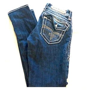 Rock revival skinny 28